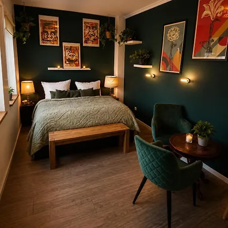 Apartman Boutique Mit Spa-badewanne Elbe Zentral Im Gruenen *